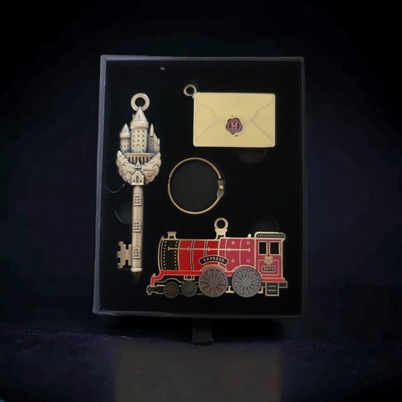 Harry Potter Litjoy Key #12 - Wizards School Hogwarts - Picture 2 of 4